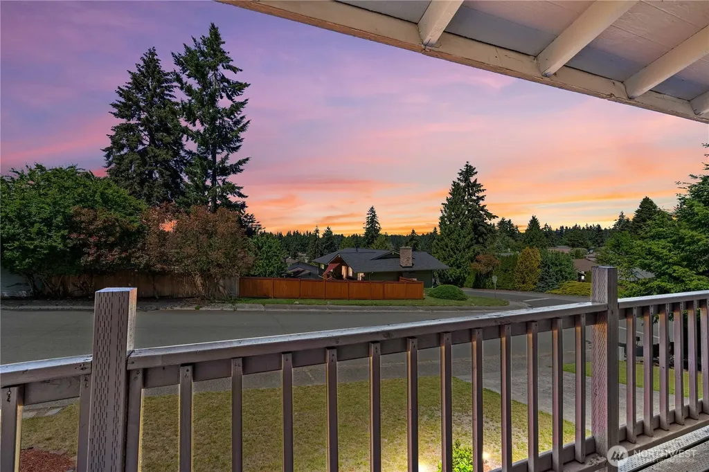 3907 SW 328th Street Federal Way WA 98023