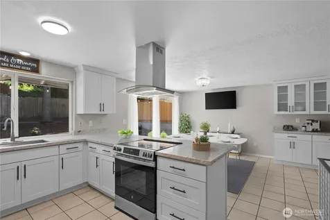 3907 SW 328th Street Federal Way WA 98023