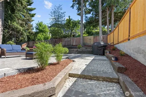 3907 SW 328th Street Federal Way WA 98023