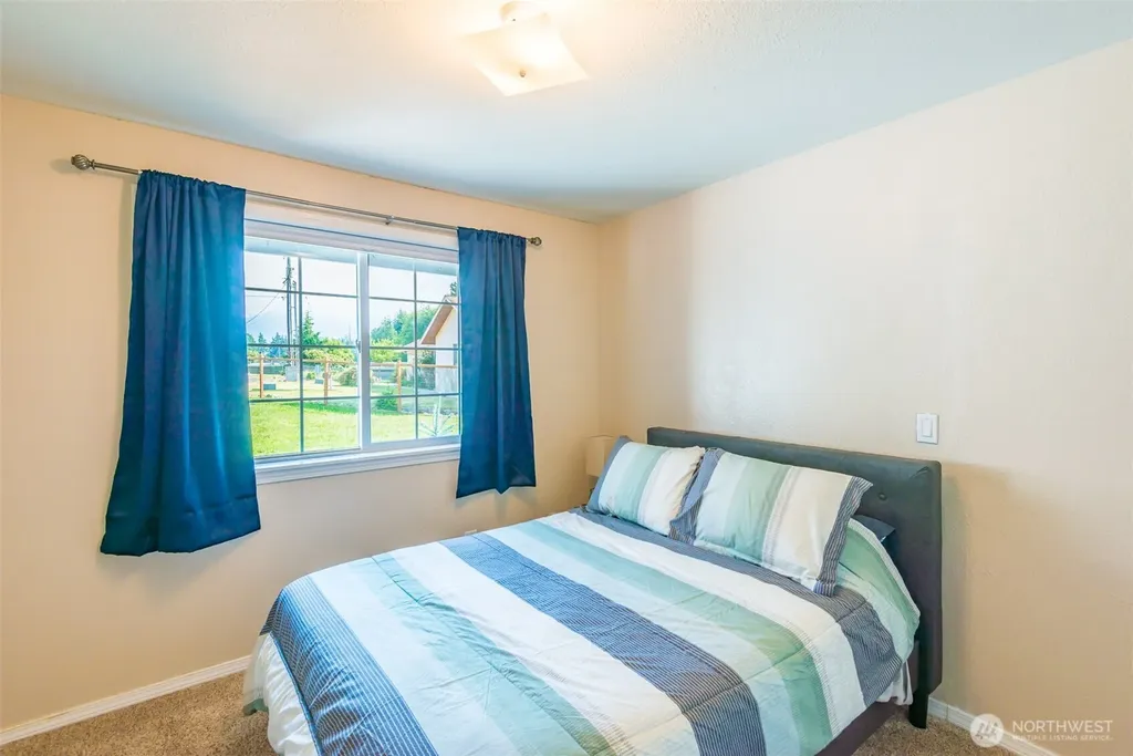 2909 E Defrang Street Port Angeles WA 98362
