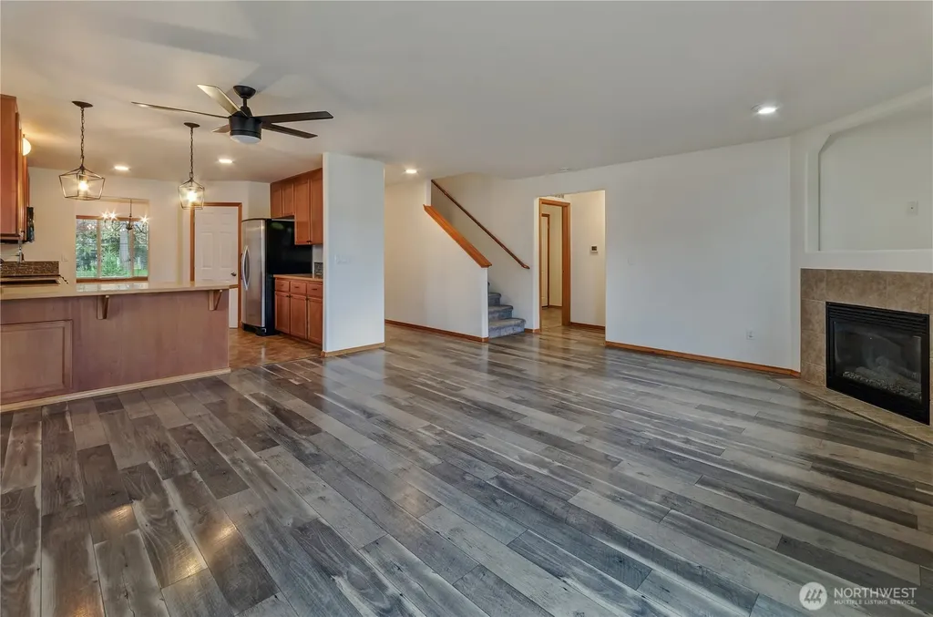 9114 Canal Road SE Yelm WA 98597