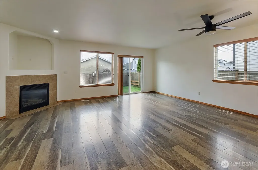 9114 Canal Road SE Yelm WA 98597
