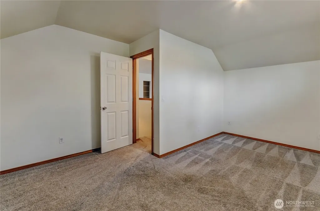 9114 Canal Road SE Yelm WA 98597