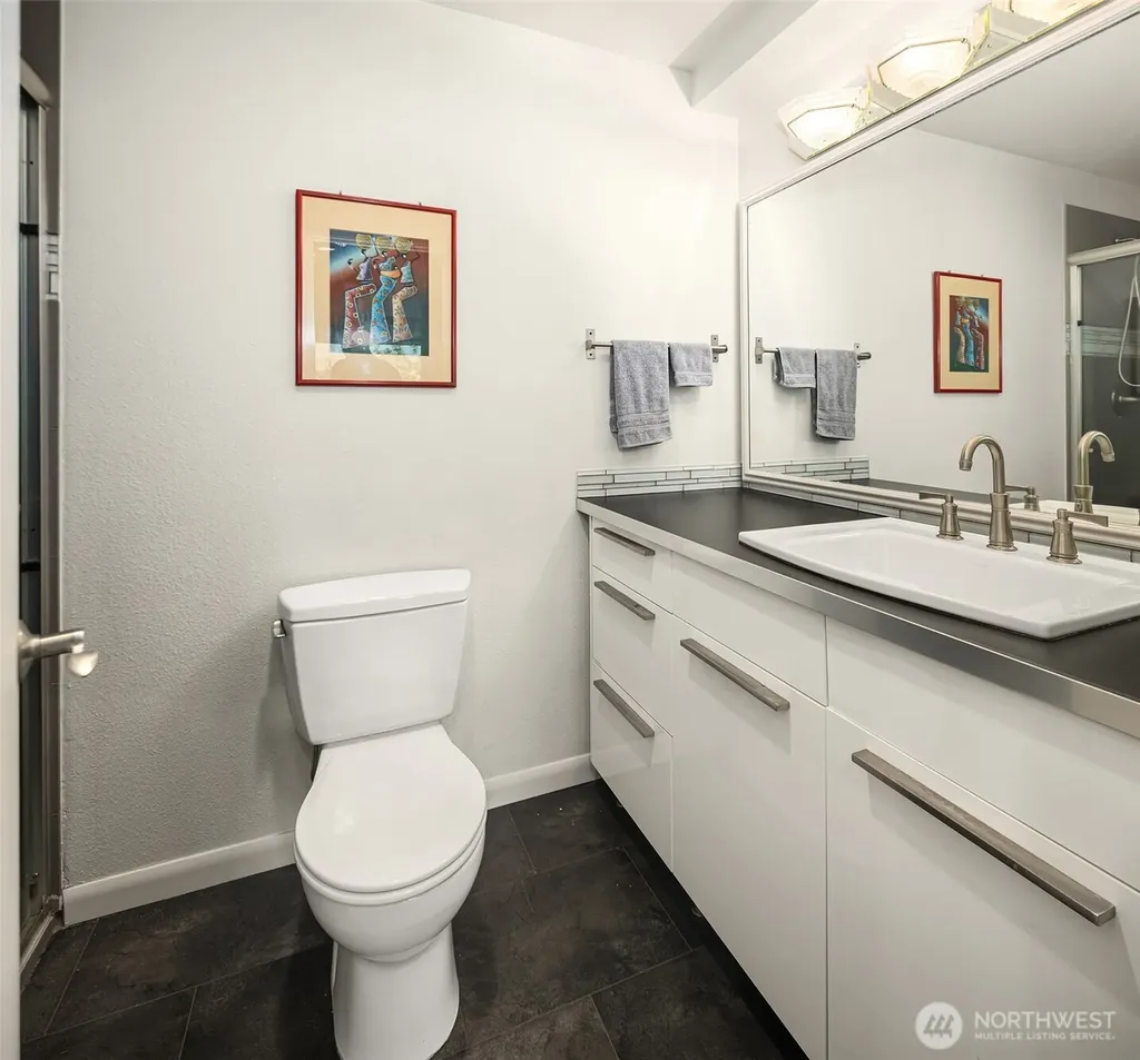 2040 13th Avenue W Seattle WA 98119