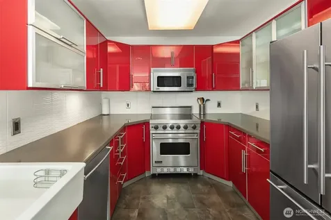 2040 13th Avenue W Seattle WA 98119