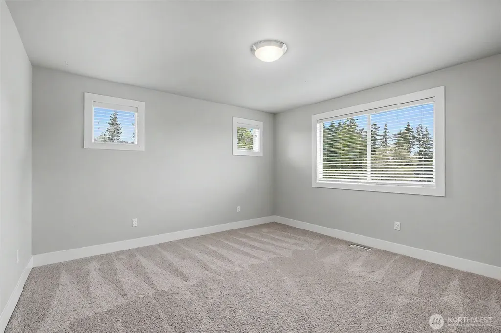 12415 41st Street Court E Edgewood WA 98372