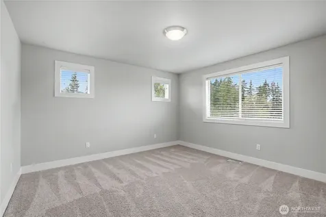 12415 41st Street Court E Edgewood WA 98372