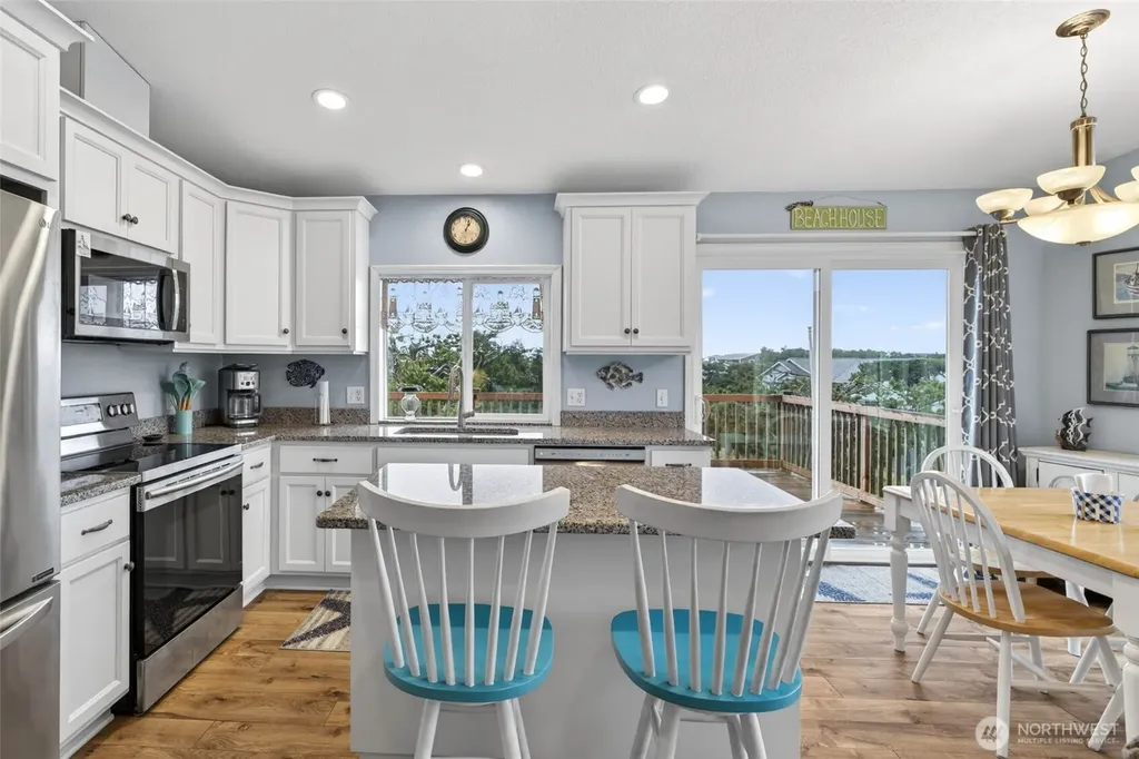 35406 G Street Ocean Park WA 98640