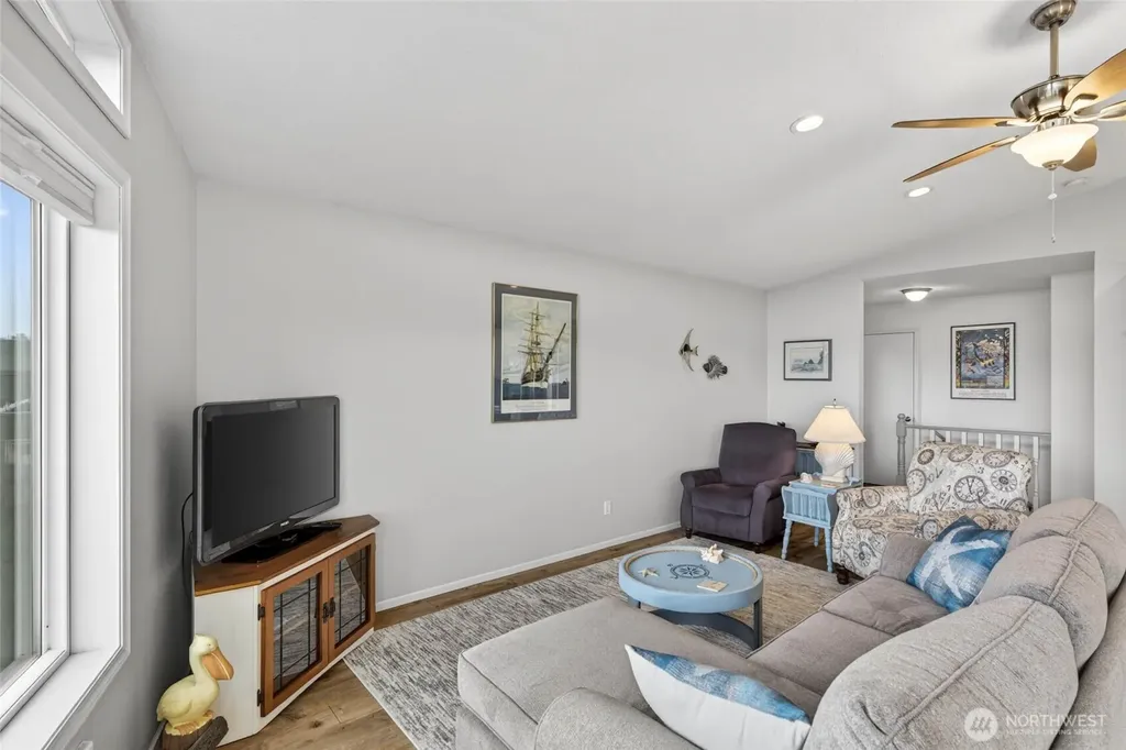 35406 G Street Ocean Park WA 98640