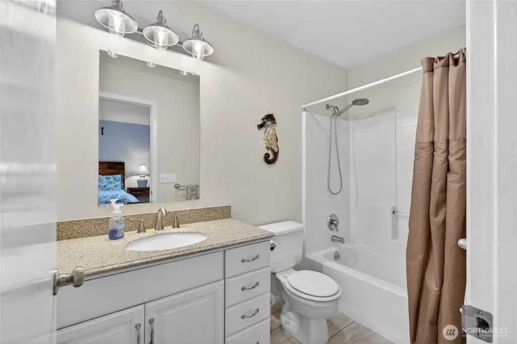 35406 G Street Ocean Park WA 98640