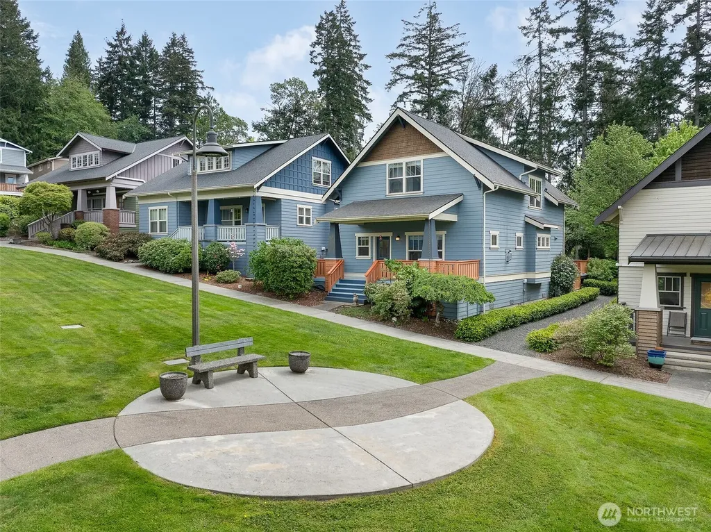 1723 Bungalow Way NE Poulsbo WA 98370