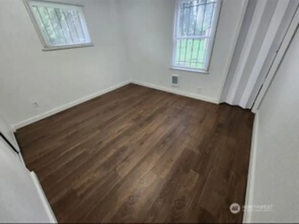 12524 Addison Street SW Lakewood WA 98499