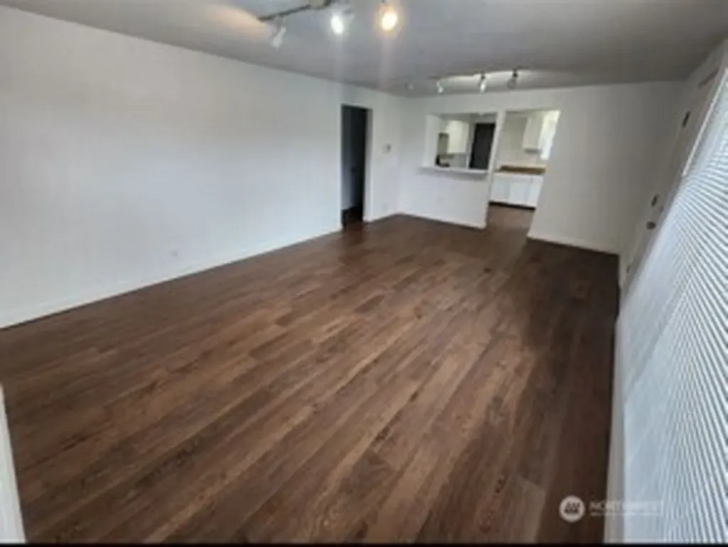 12524 Addison Street SW Lakewood WA 98499