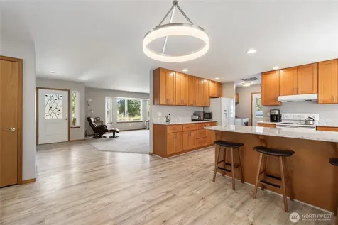 4004 50th Street Ct E Tacoma WA 98443