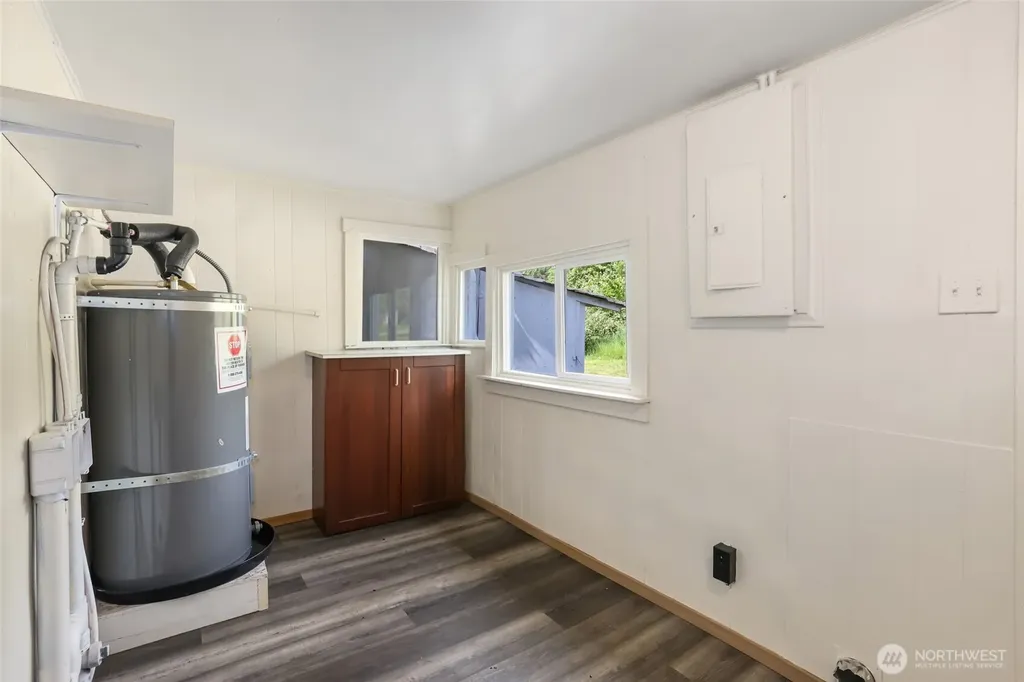 2105 Beverly Boulevard Shelton WA 98584