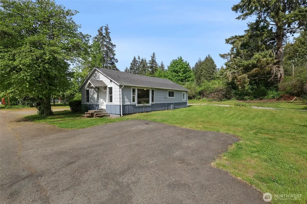 2105 Beverly Boulevard Shelton WA 98584