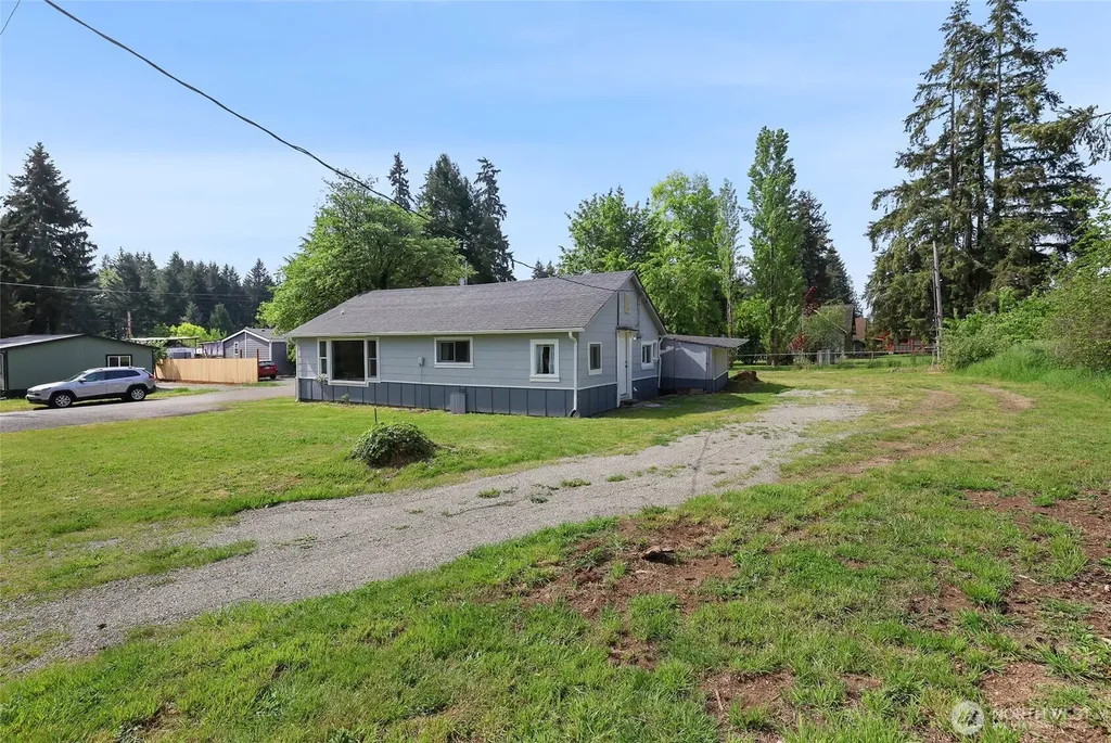 2105 Beverly Boulevard Shelton WA 98584