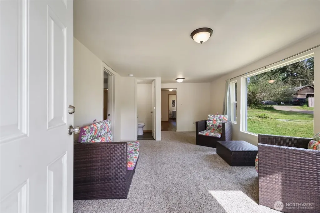 2105 Beverly Boulevard Shelton WA 98584