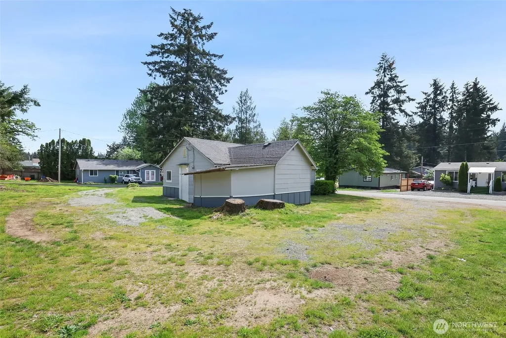 2105 Beverly Boulevard Shelton WA 98584