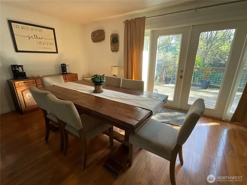 2260 Darvic Place Oak Harbor WA 98277