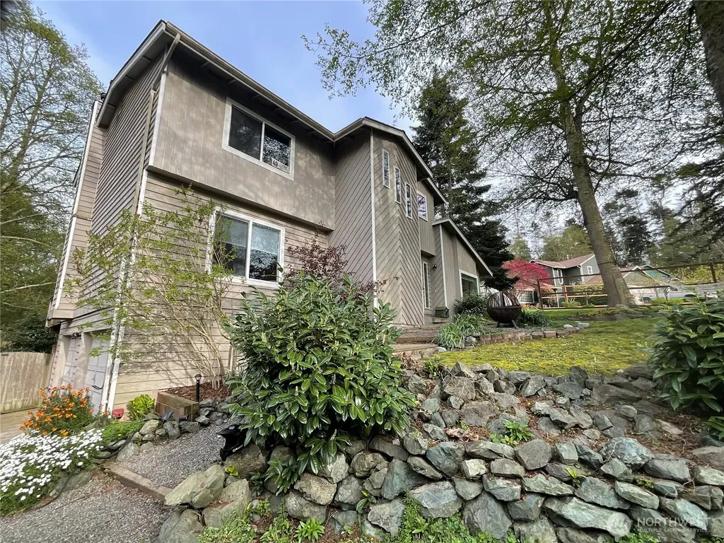 2260 Darvic Place Oak Harbor WA 98277
