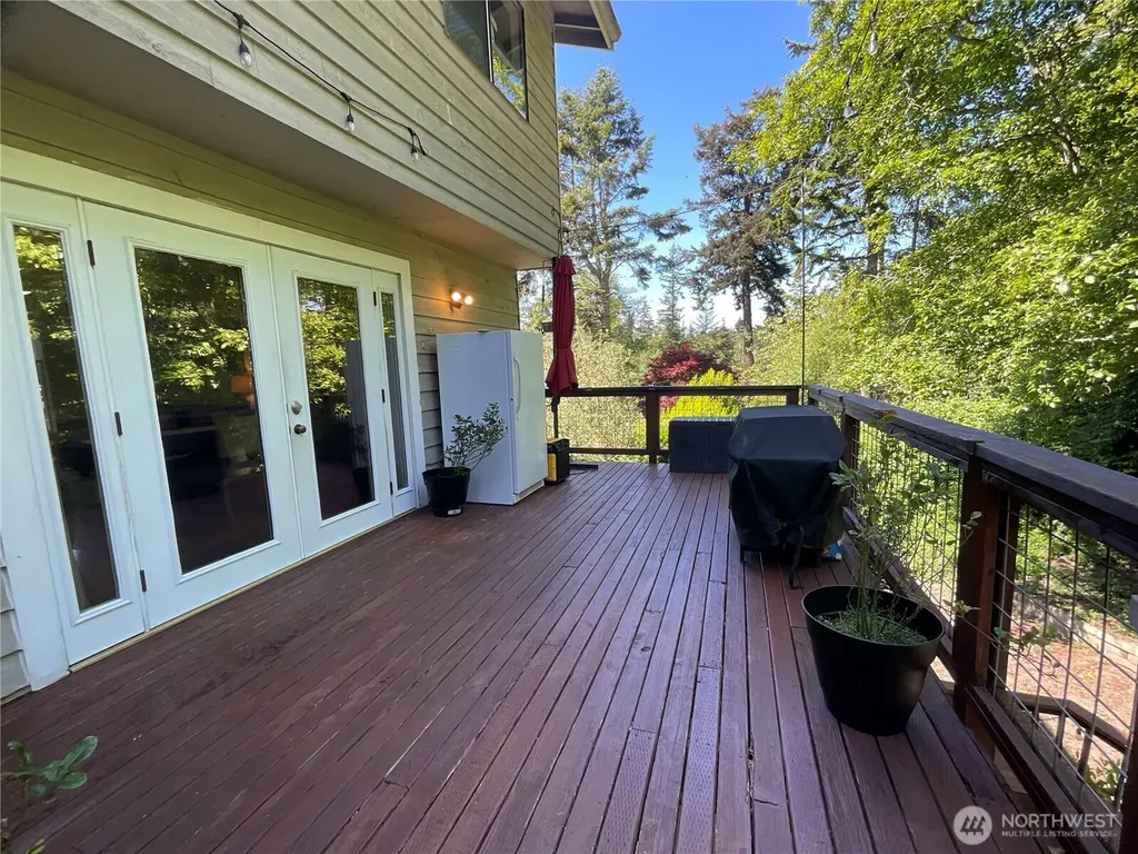 2260 Darvic Place Oak Harbor WA 98277