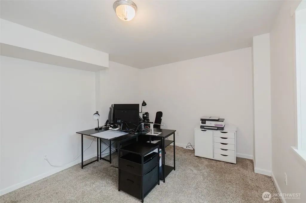 3193 Woods Road E Port Orchard WA 98366