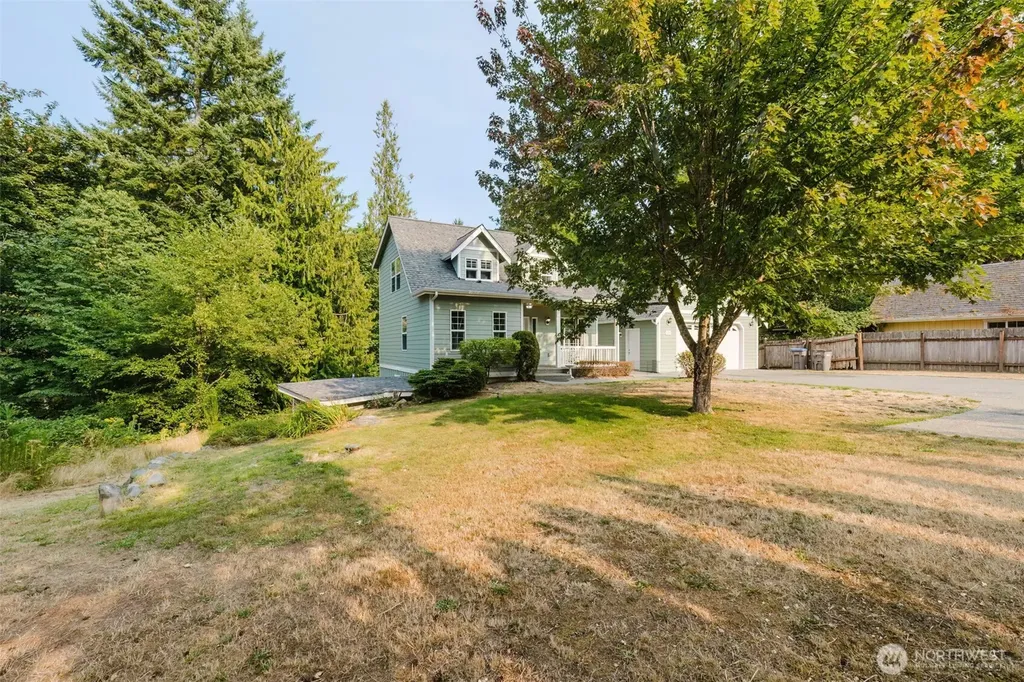 3193 Woods Road E Port Orchard WA 98366