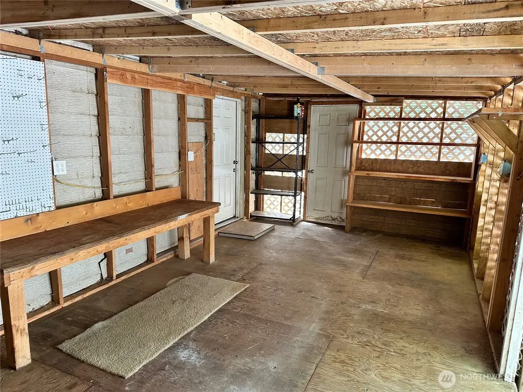 16300 State Highway 305 NE Poulsbo WA 98370