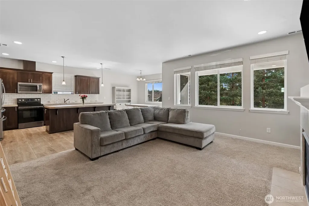 20115 20th Avenue E Spanaway WA 98387