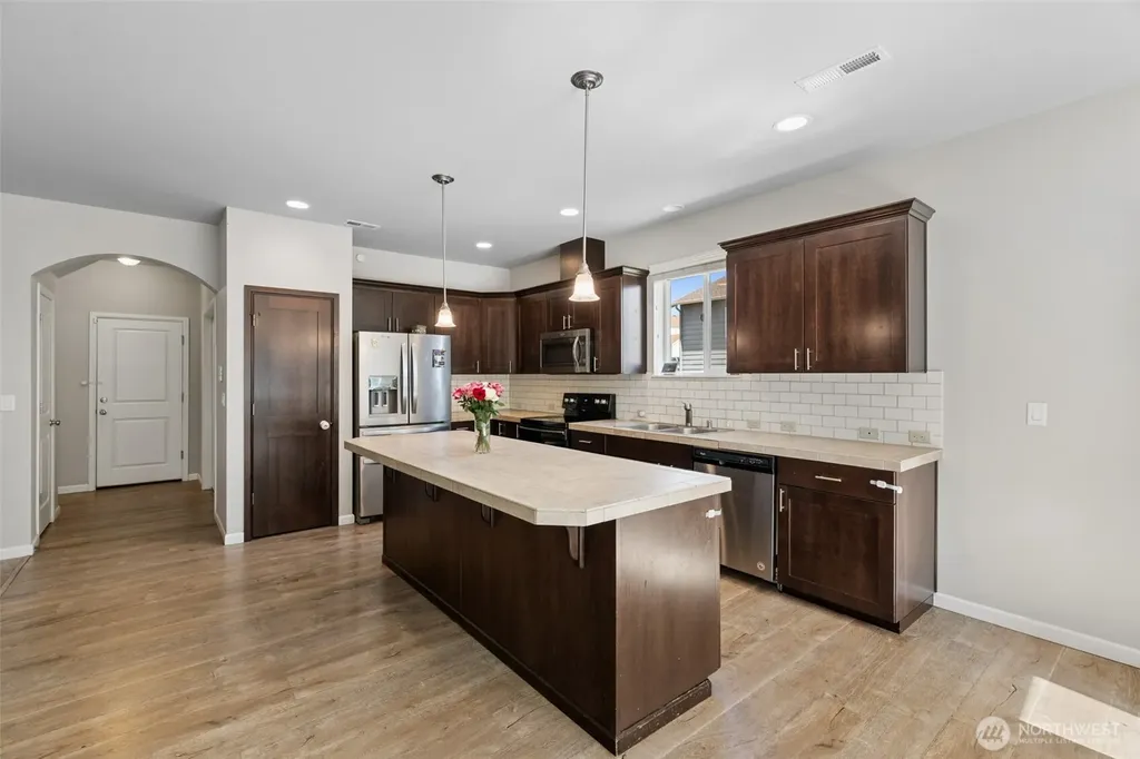 20115 20th Avenue E Spanaway WA 98387
