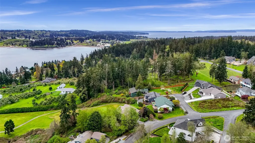 5043 Bradshaw Road Freeland WA 98249