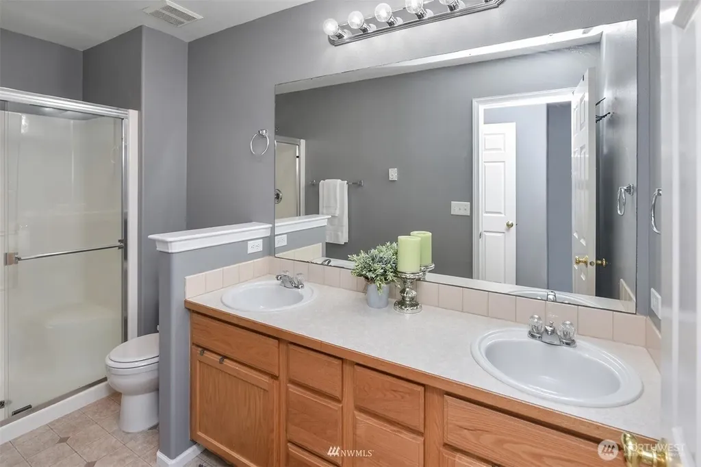 10603 NE Kingston Meadows Circle Kingston WA 98346