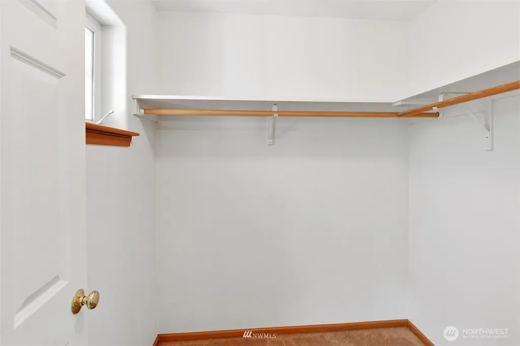 10603 NE Kingston Meadows Circle Kingston WA 98346