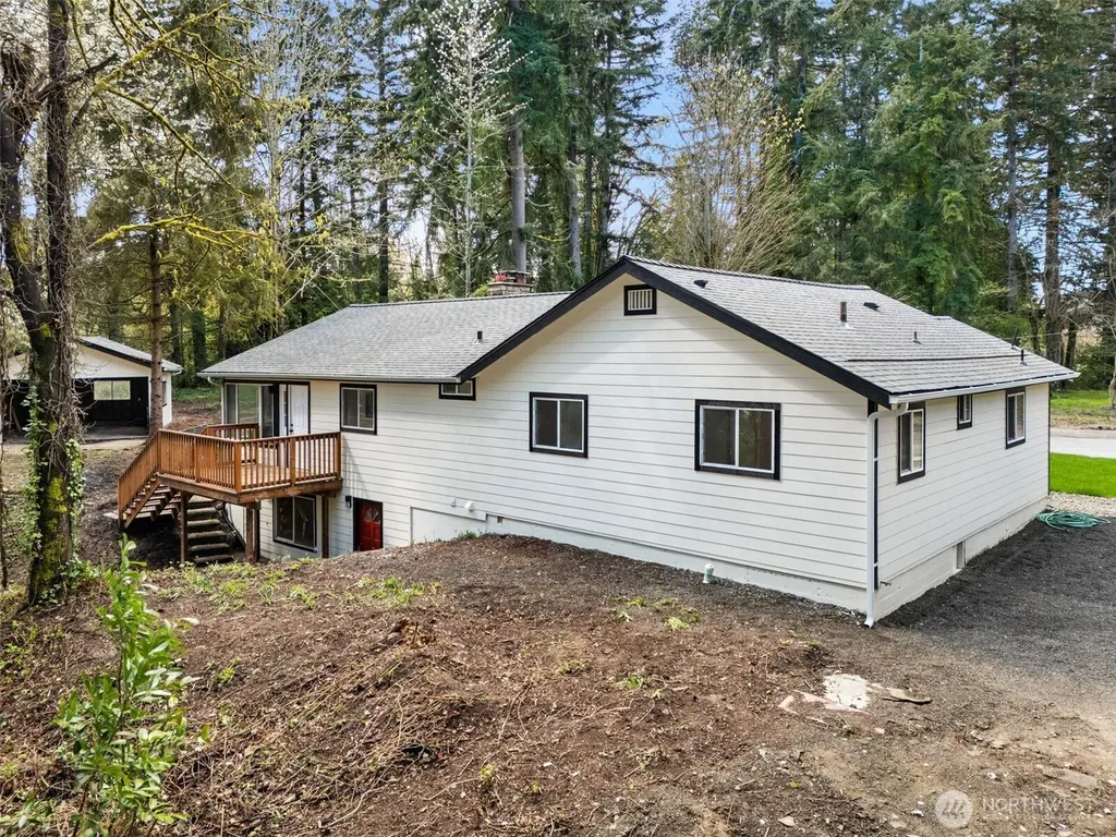 1362 Carr Boulevard Bremerton WA 98312