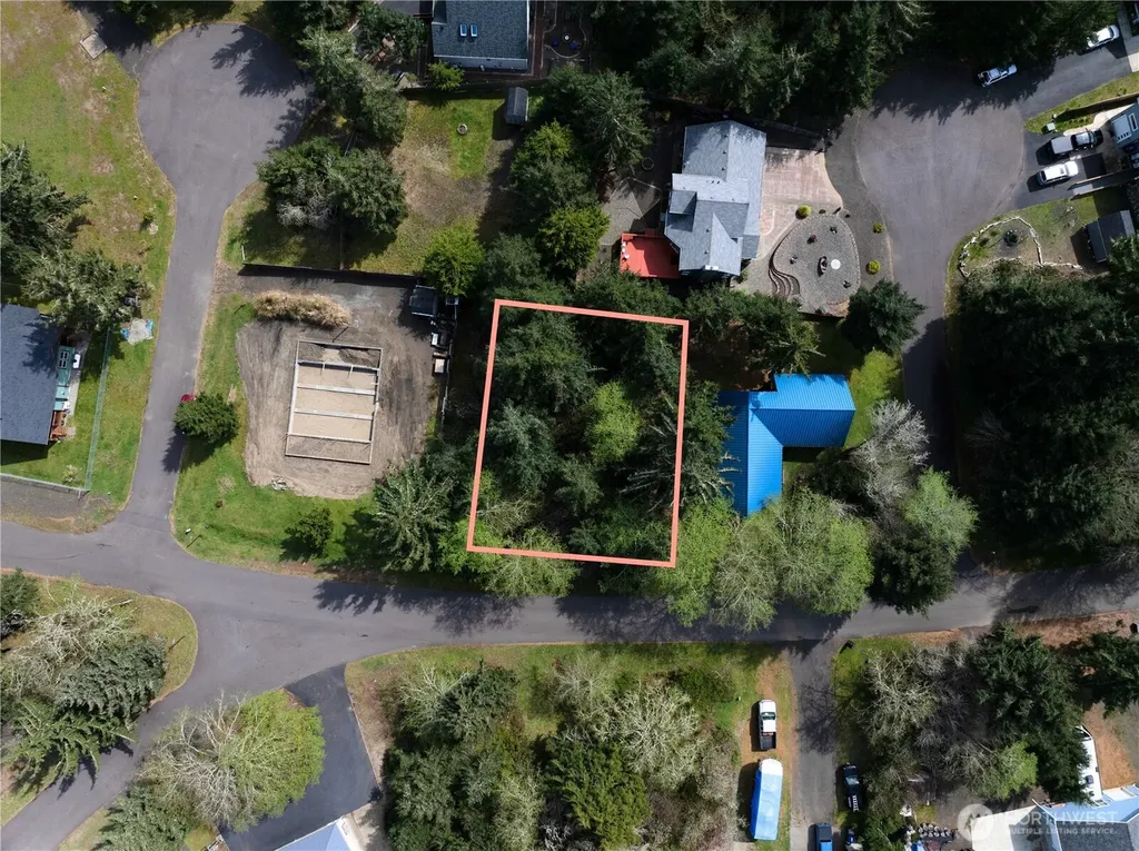336 Lake Bay Loop SE Ocean Shores WA 98569