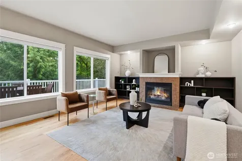 372 Wilderness Peak Drive NW Issaquah WA 98027