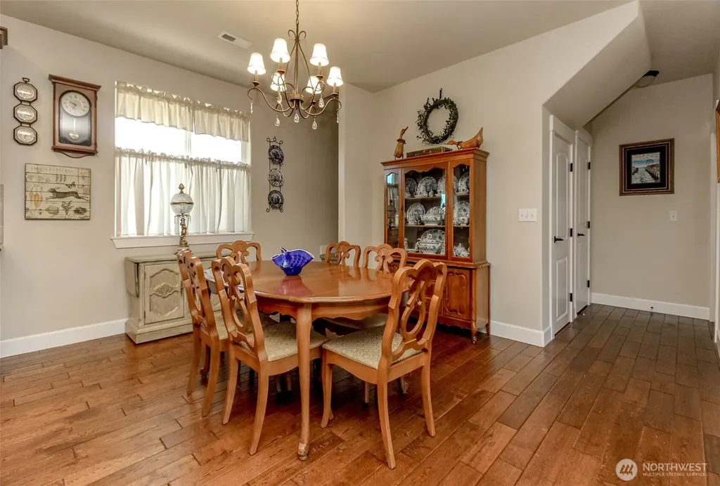 5009 N 13th Street Tacoma WA 98406