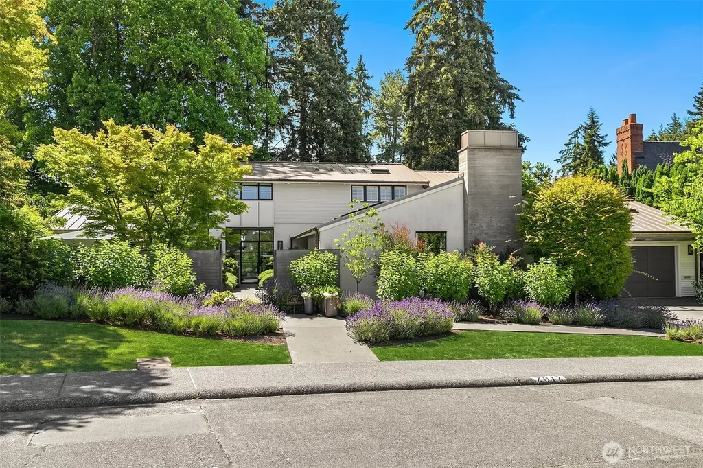 2017 Parkside Drive E Seattle WA 98112