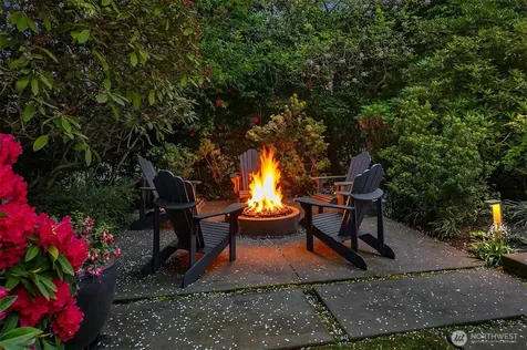 2017 Parkside Drive E Seattle WA 98112