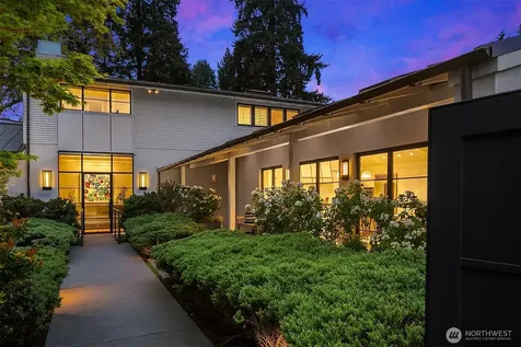 2017 Parkside Drive E Seattle WA 98112