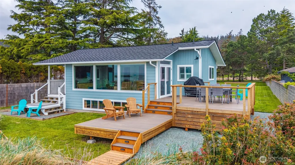 1818 E Lola Beach Lane Oak Harbor WA 98277