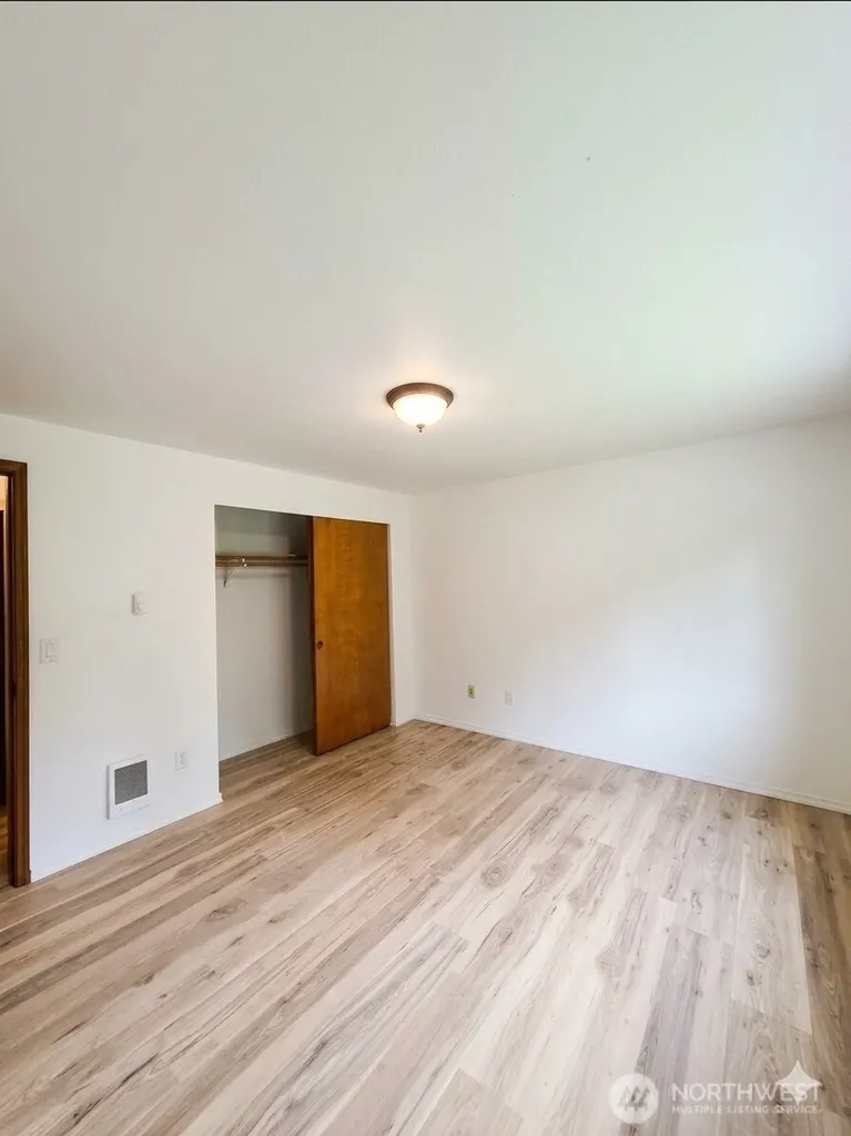 7195 E Stanley Lane Port Orchard WA 98366