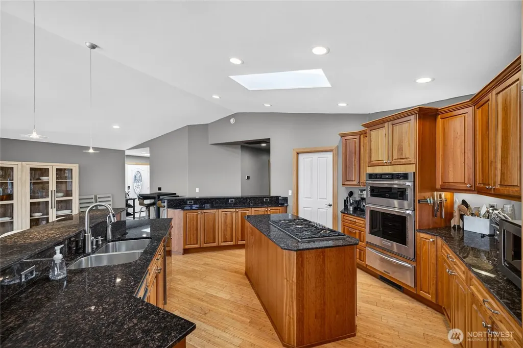 5309 Doon Way Anacortes WA 98221