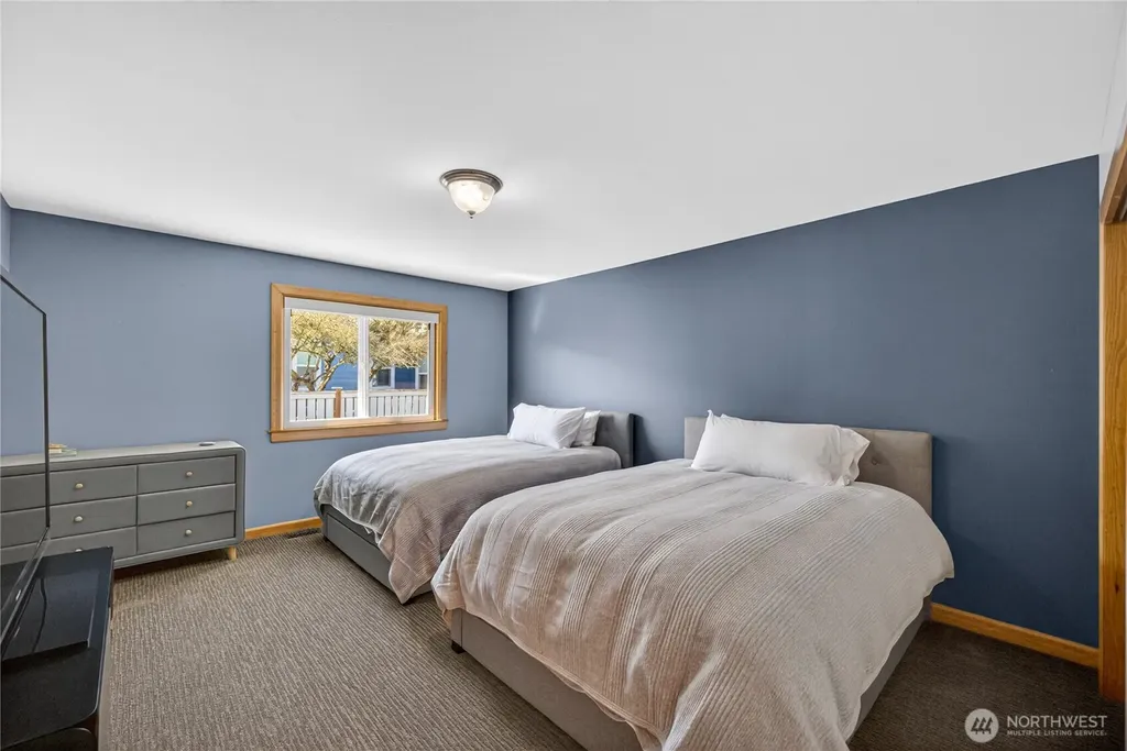 5309 Doon Way Anacortes WA 98221