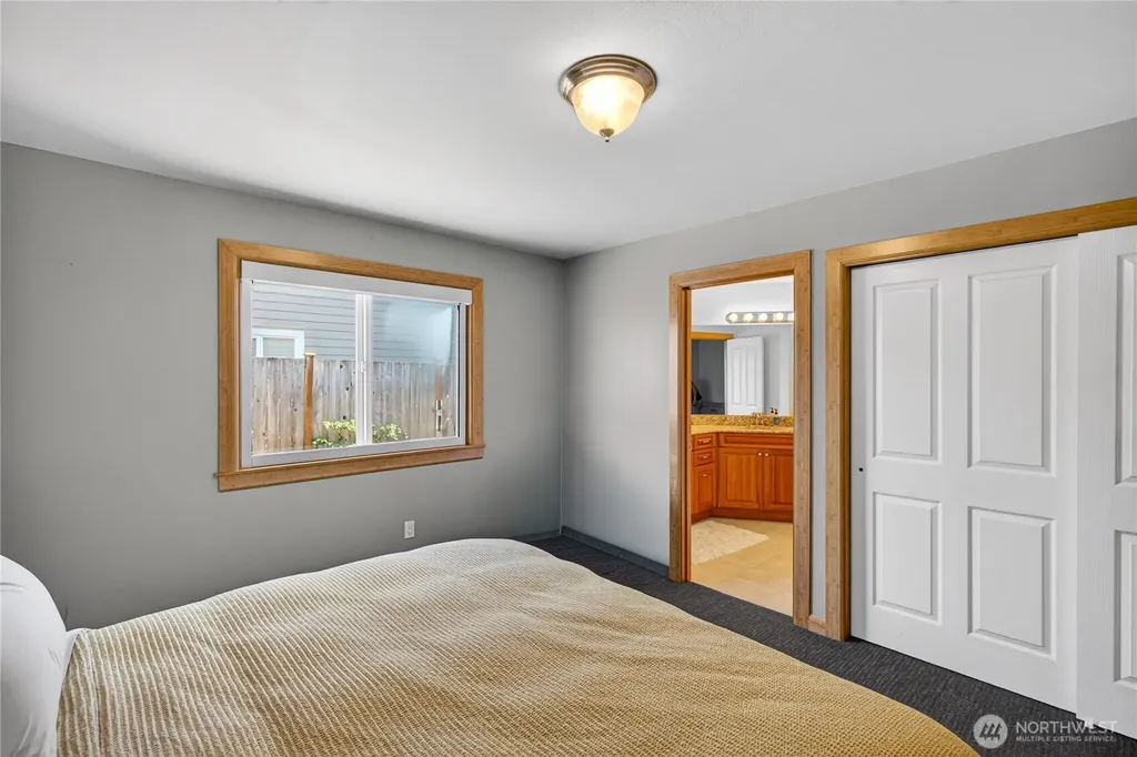 5309 Doon Way Anacortes WA 98221