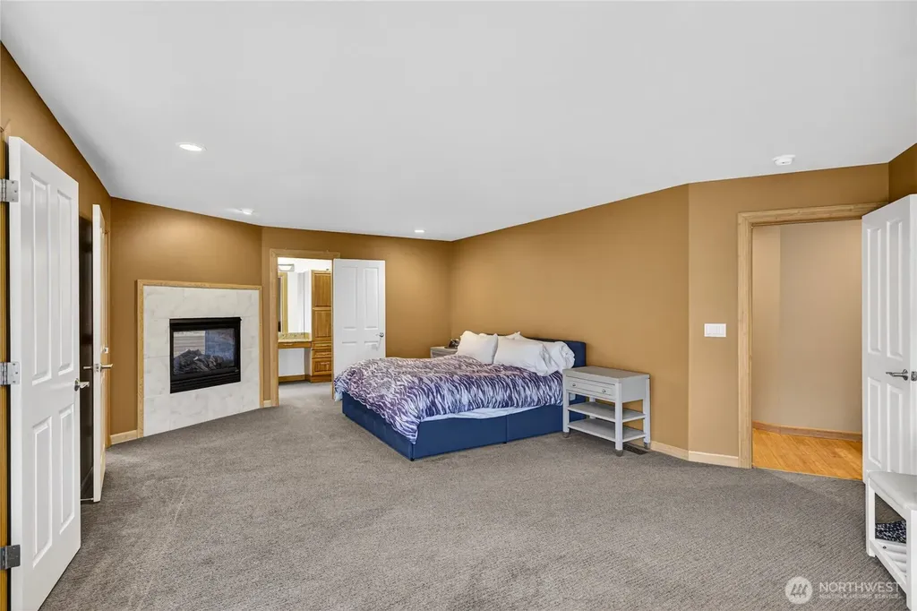 5309 Doon Way Anacortes WA 98221