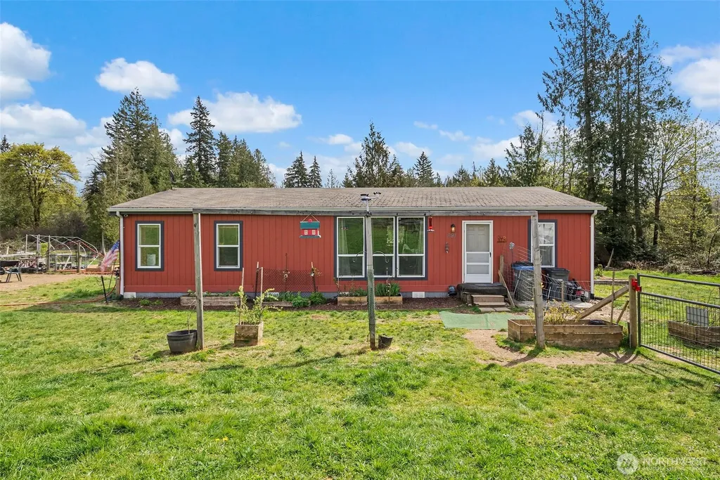 291 E Orchid Lane Grapeview WA 98546