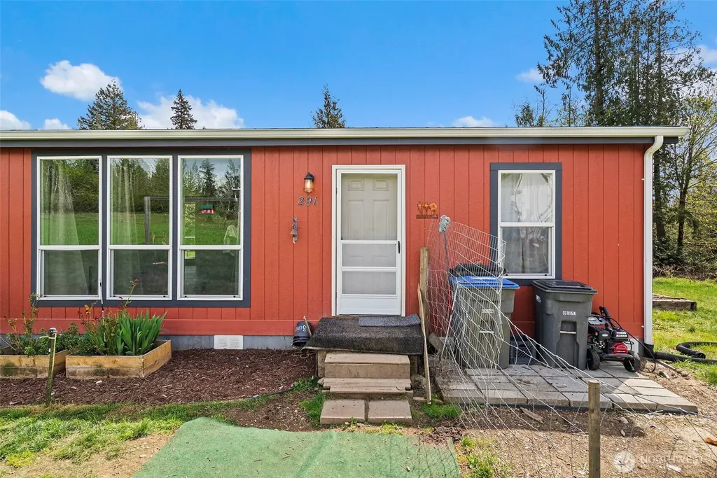 291 E Orchid Lane Grapeview WA 98546