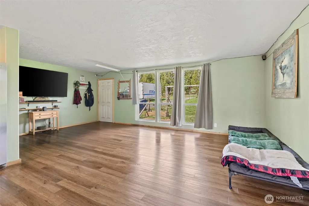 291 E Orchid Lane Grapeview WA 98546